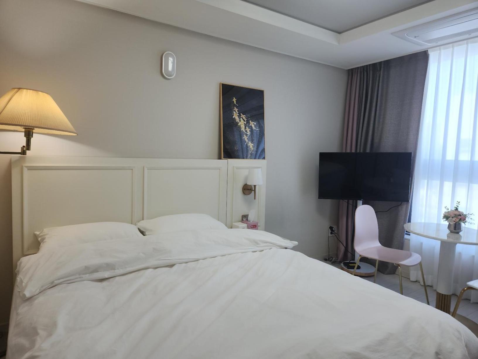 Daegu Star B&B Dsr Hotel Lily Guestroom Exteriér fotografie