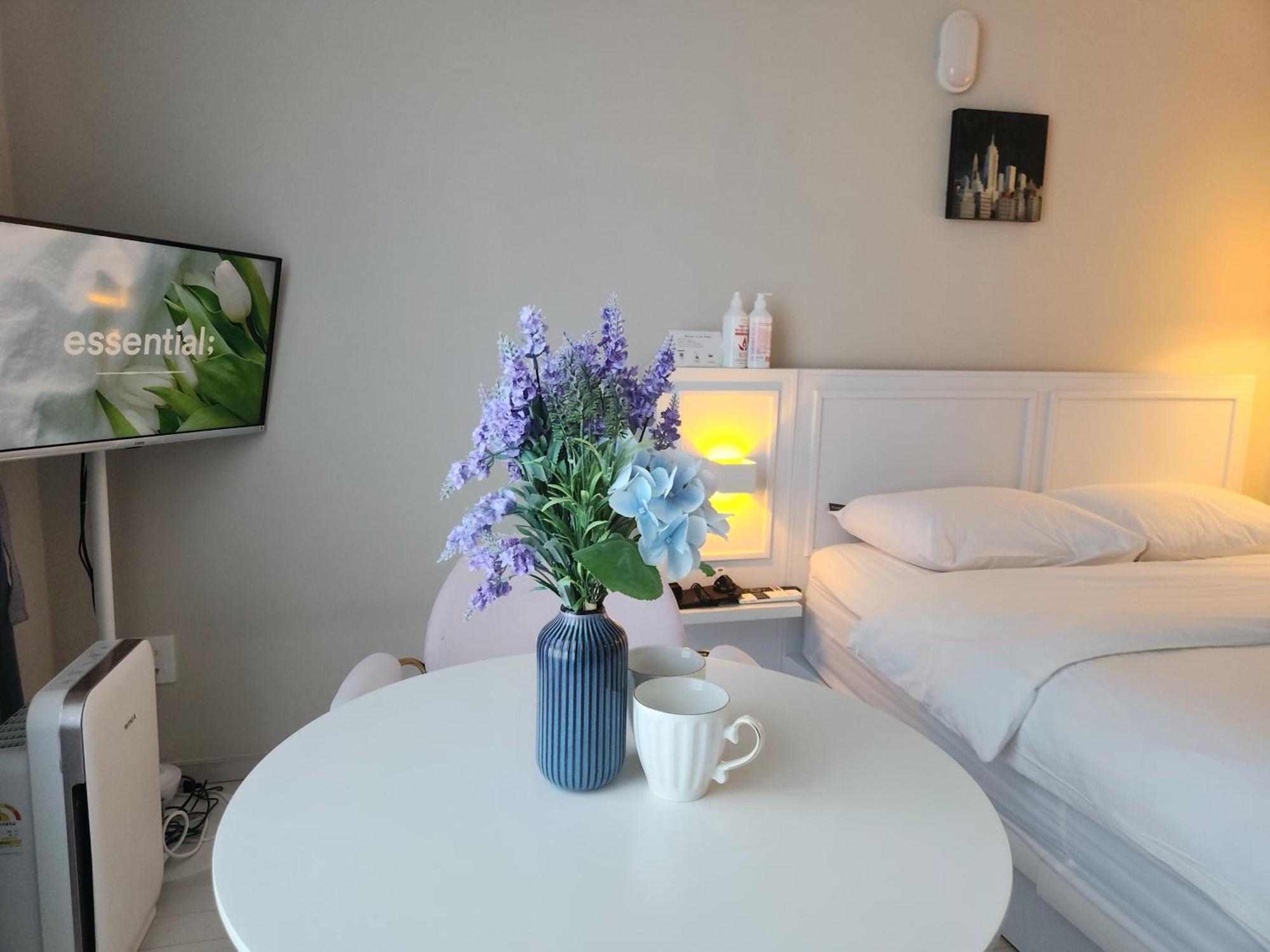 Daegu Star B&B Dsr Hotel Lily Guestroom Pokoj fotografie