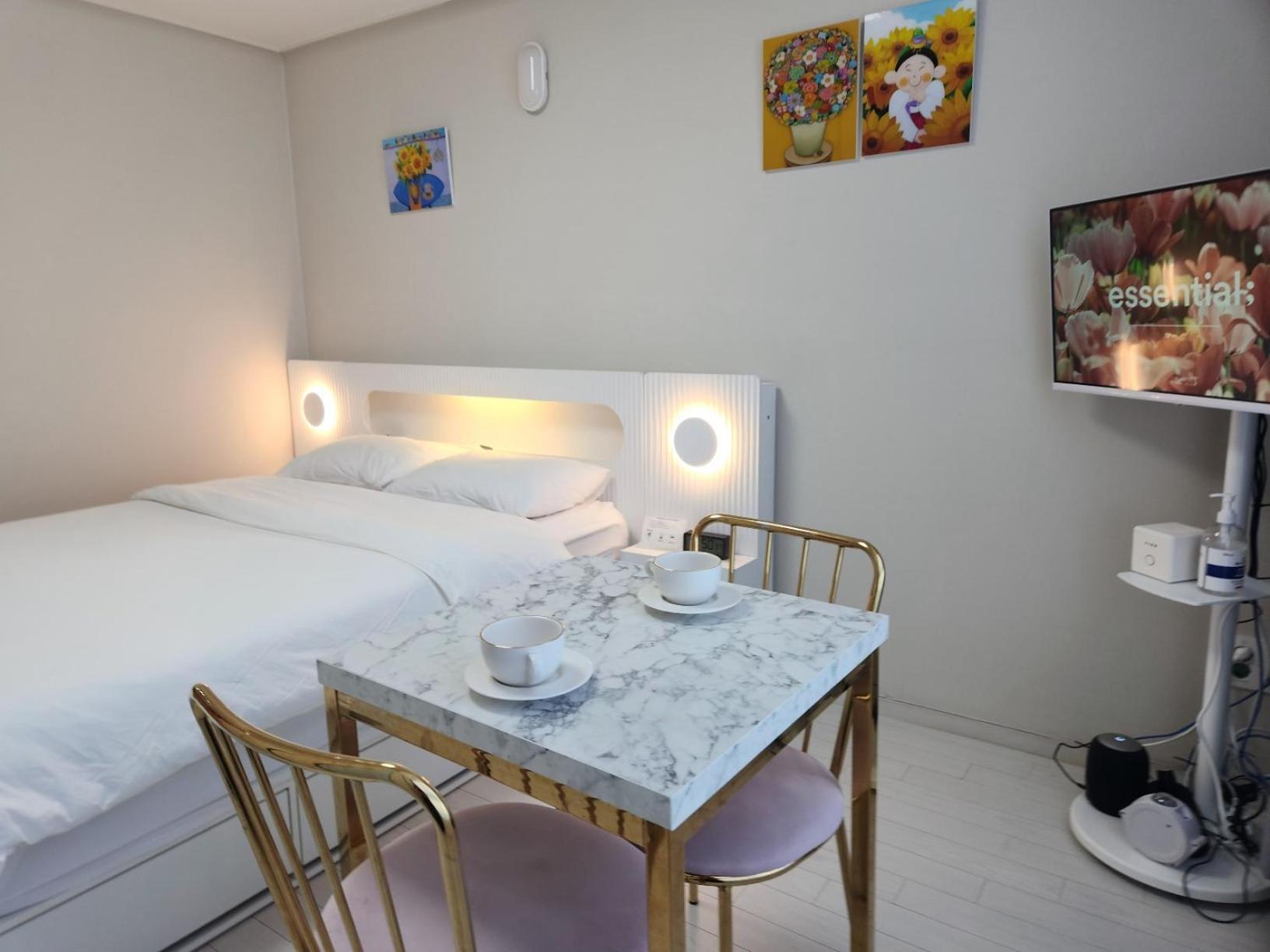 Daegu Star B&B Dsr Hotel Lily Guestroom Exteriér fotografie